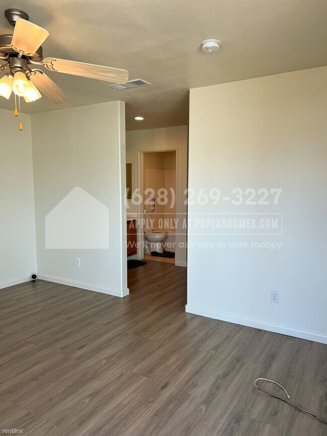 Building Photo - 3 br, 2 bath House - 66389 Desert View Ave...