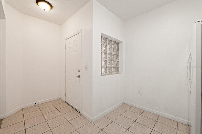 Building Photo - 6434 Cypressdale Dr