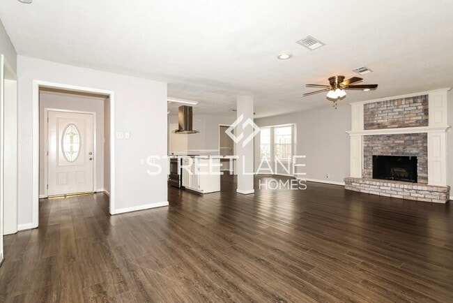 Building Photo - Charming 3 bedroom home in Conroe!