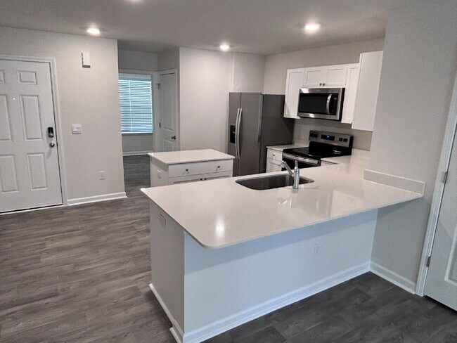 Foto del edificio - 8550 Beckett Chase Wy