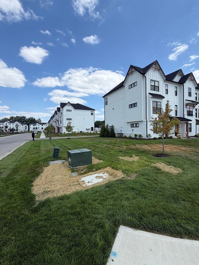 Foto del edificio - 4423 Tolleston Ave