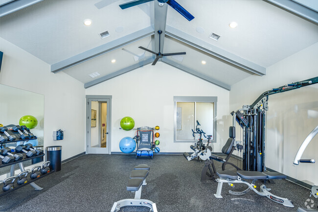 Fitness Center - West Park Townhomes