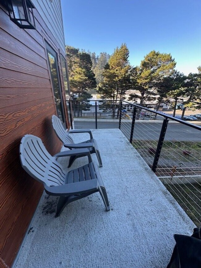Foto del edificio - 94353 Leith Rd