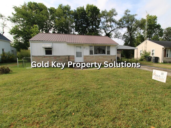Foto del edificio - MUNCIE 2 BR 1 BA House with Central Air and 1-Car Garage (SECTION 8 APPROVED)