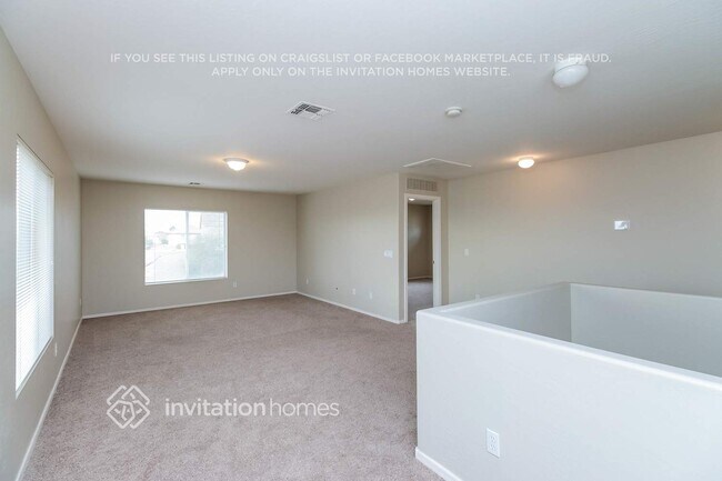 Building Photo - 22388 W La Vista Cir