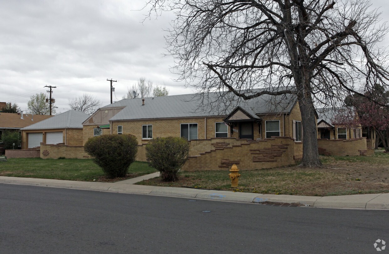 1400 Jasmine St, Denver, CO 80220 Apartments in Denver, CO