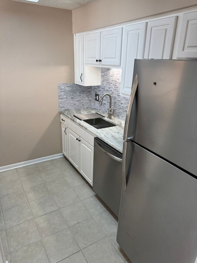 Foto del edificio - 1 Bedroom Condo with Access to Community p...