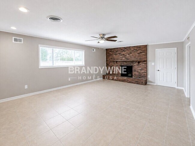 Foto del edificio - 2893 Knightway Rd
