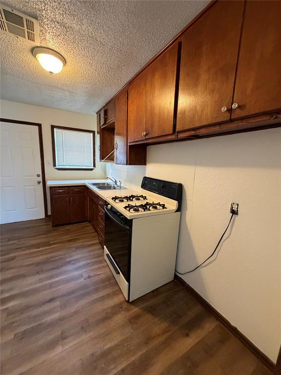 Building Photo - 412 Babb Dr