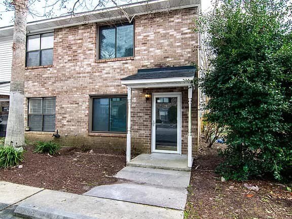 Foto principal - 1915 Tropicana Rd