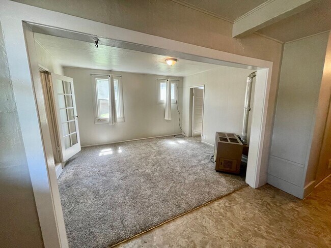 Foto del edificio - 523-525 NW 11th St