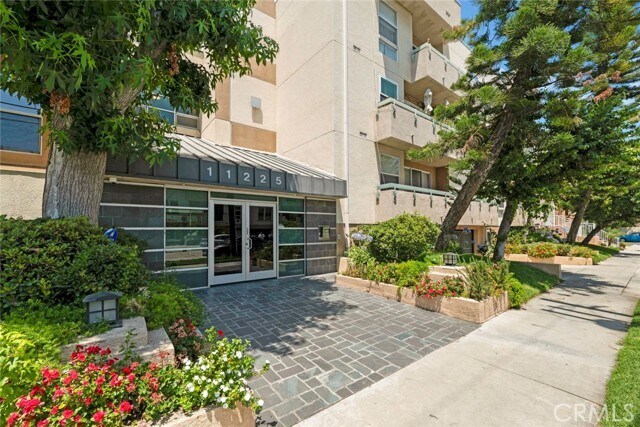 Foto del edificio - 11225 Peach Grove St