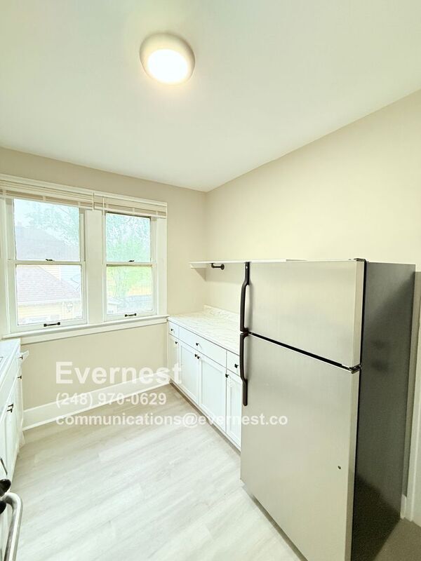 Foto del edificio - 5440 Milford St