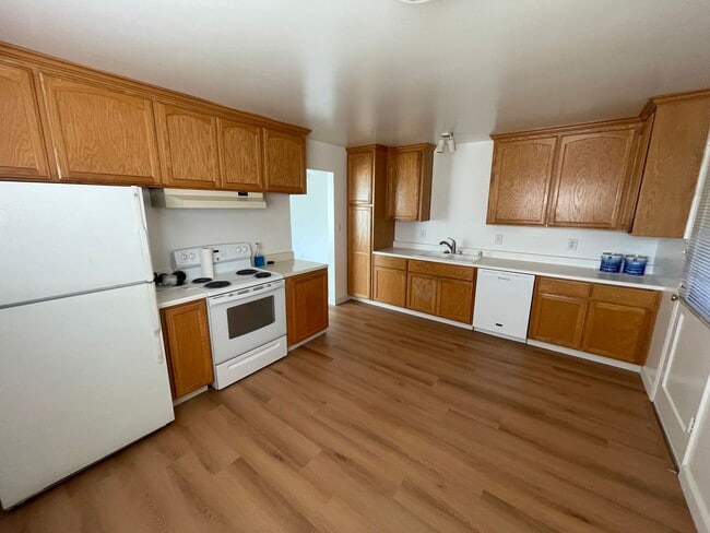 Foto del edificio - 2109-2111 Willester Ave