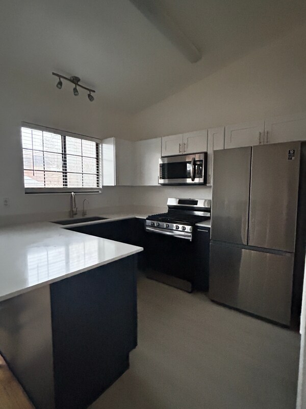 Foto del edificio - 6635 W 6635 S