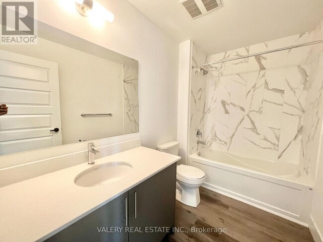 Building Photo - 1101 Lackner Pl