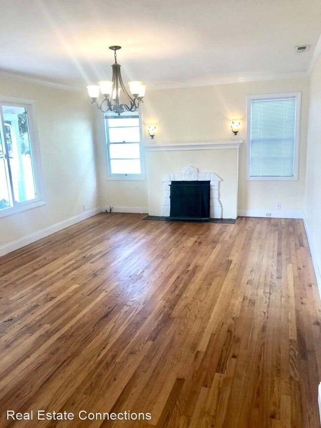 Building Photo - 3 br, 2 bath House - 476 Patton Ave