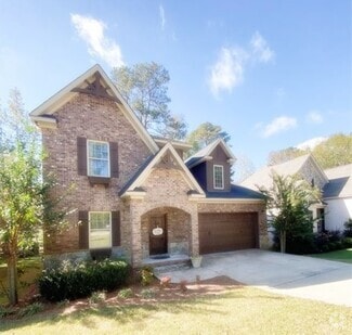 Building Photo - 221 Hickorywoods Dr