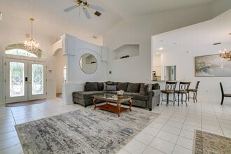 Building Photo - 9939 SW 203rd Cir