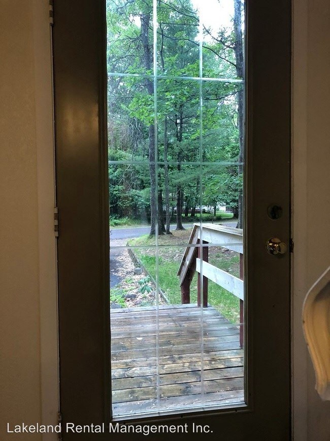 Building Photo - 3 br, 2.5 bath House - 1250 Arrowhead Dr