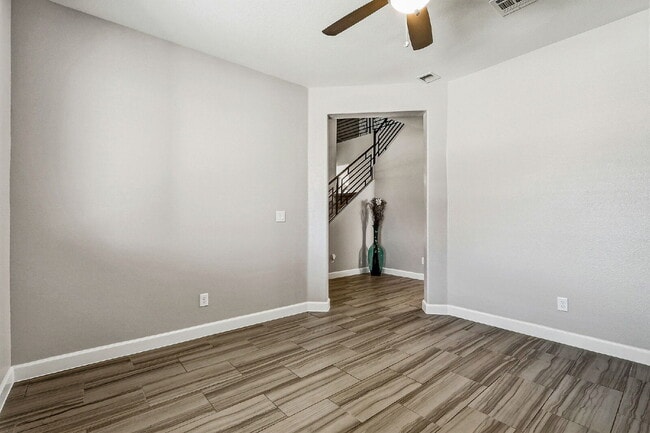 Foto del edificio - 3 bedroom with flex room available in Horizon City