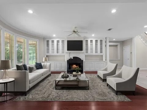 Foto del edificio - 3311 El Dorado Blvd