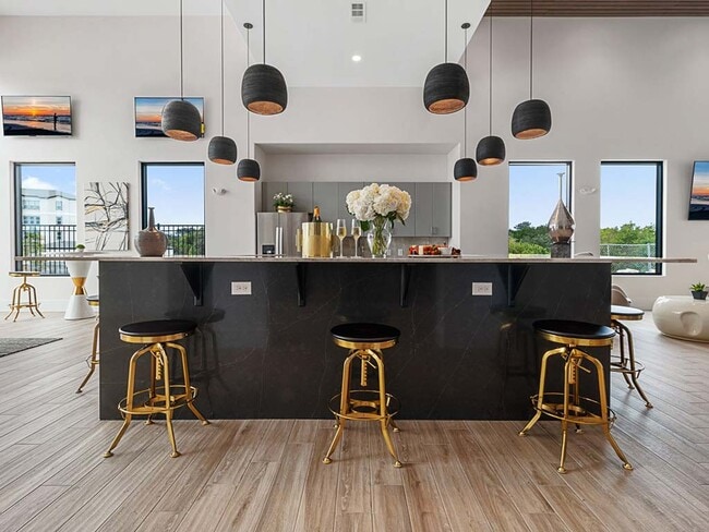 Building Photo - Reveal at Onion Creek
