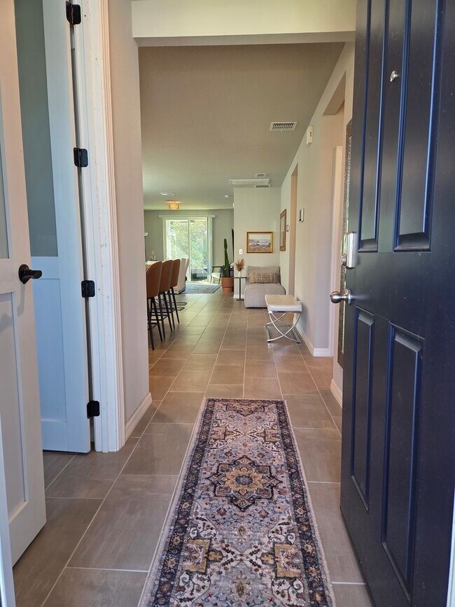 Foto del edificio - Pet Friendly Home in Cagan Crossings East