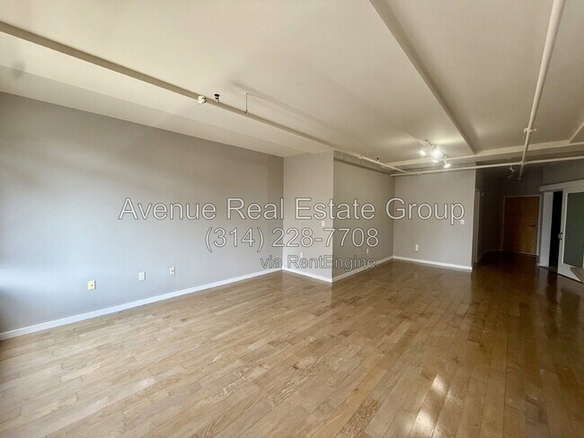 Foto del edificio - 915 Olive St