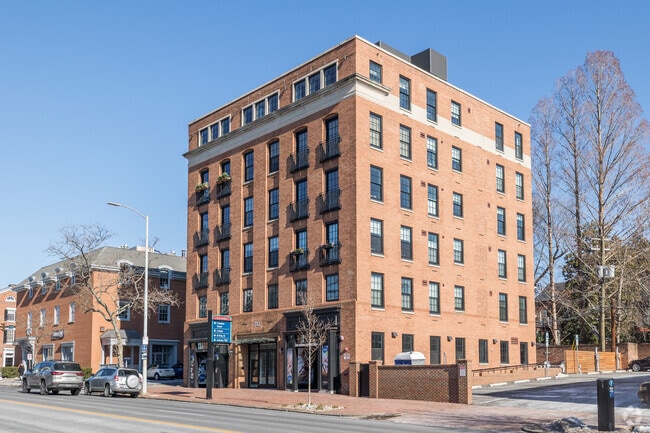 Primary - 312 S Washington St