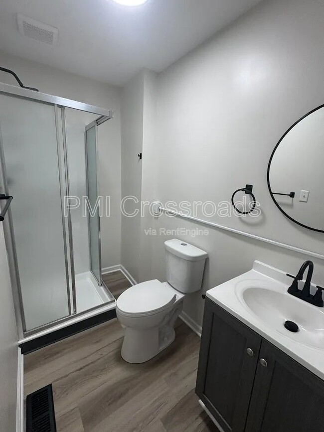 Foto del edificio - 472 Sumner St
