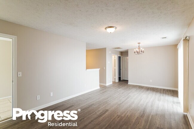 Building Photo - 2633 River Meade Way