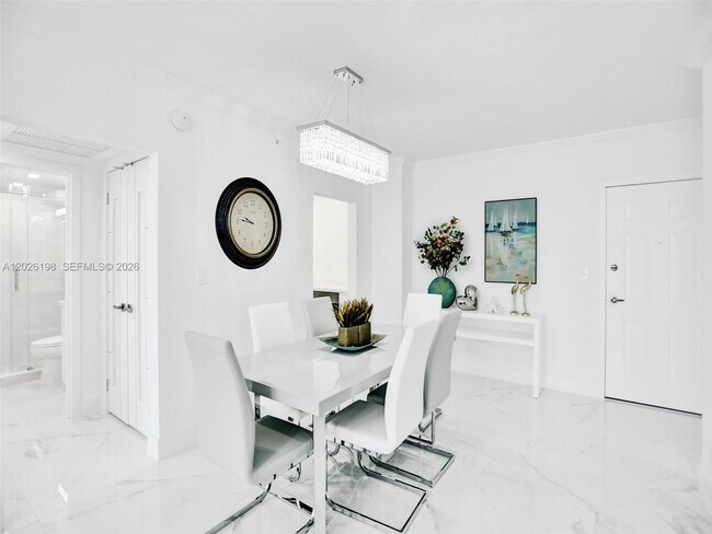 Building Photo - 2501 S Ocean Dr