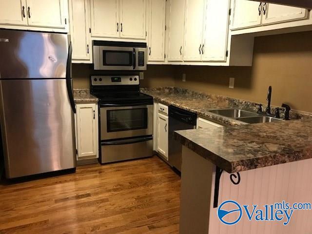 Building Photo - 4001 Belle Grove Dr SW
