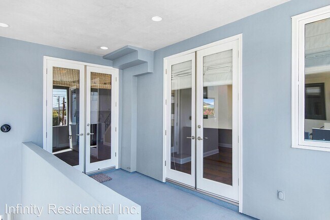 Foto del edificio - 1 br, 1 bath House - 328 Narcissus Avenue