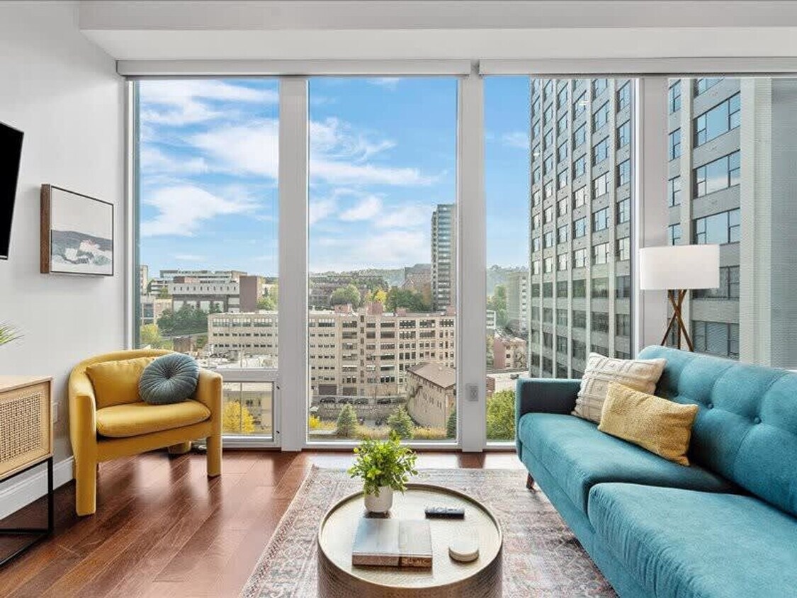 Foto principal - 112 Washington Pl