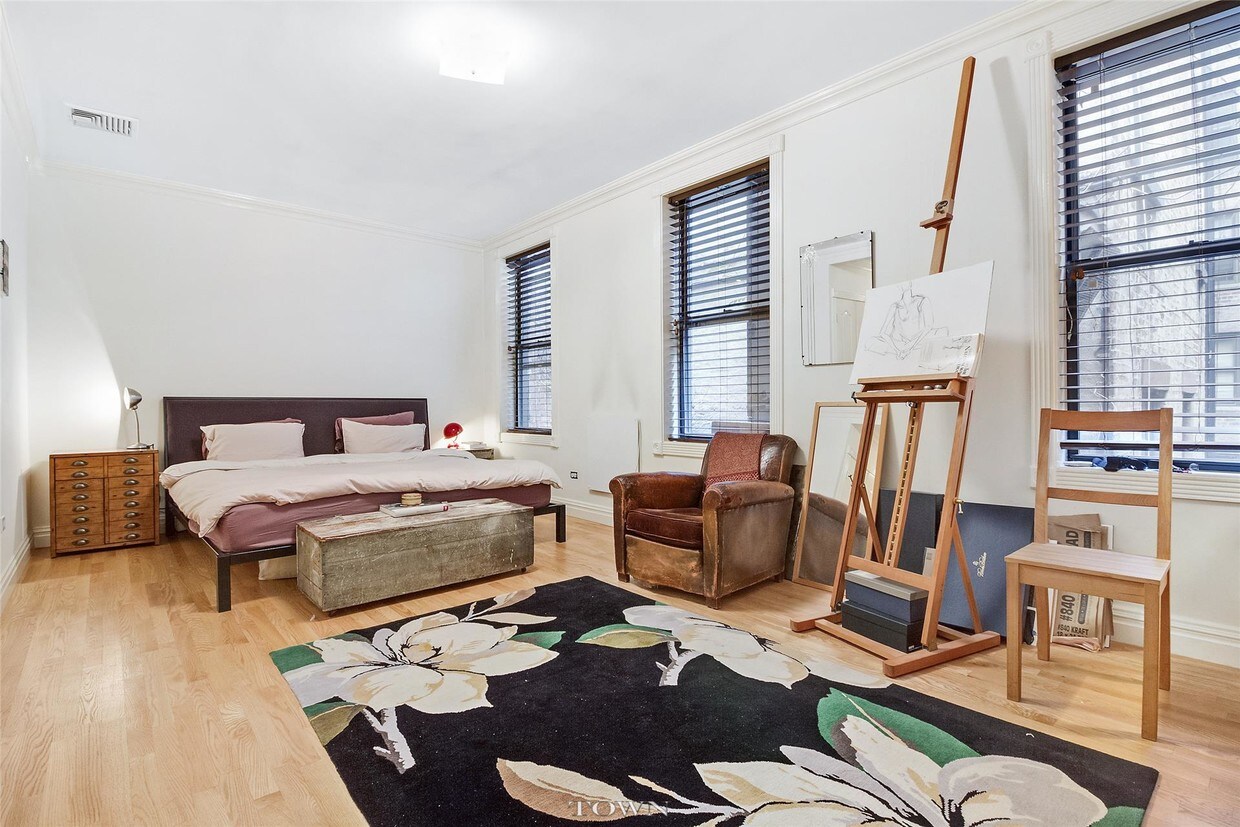 Foto principal - 163 8th Ave