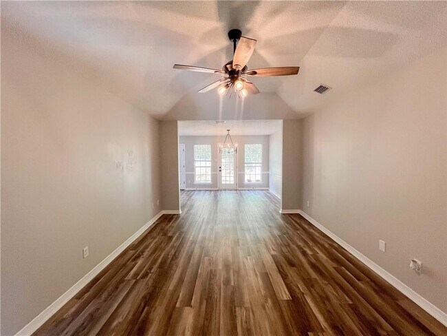 Building Photo - 8356 Oak Pointe Ct