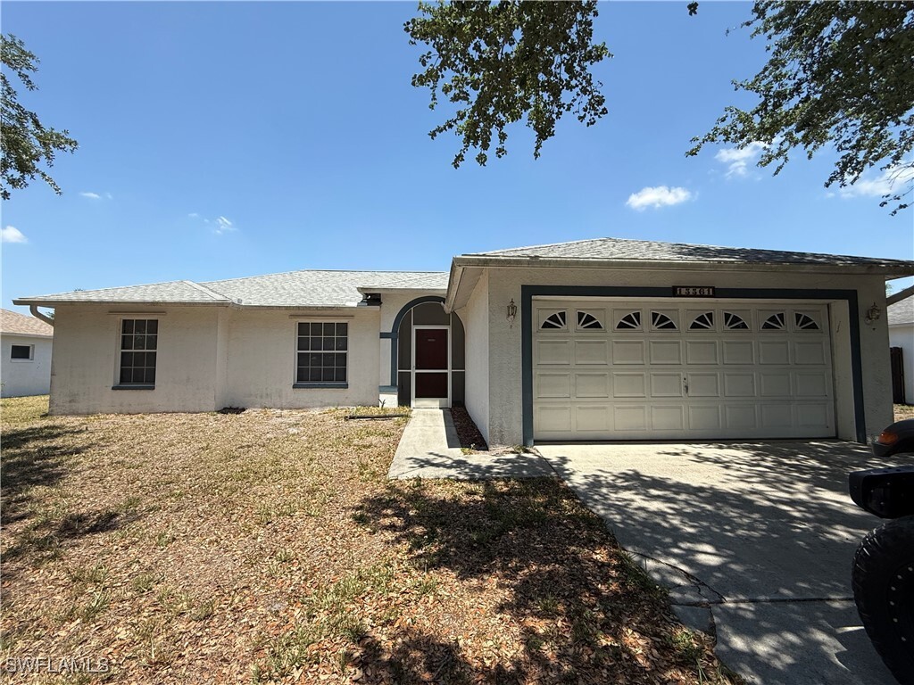 Primary Photo - 15561 Horseshoe Ln