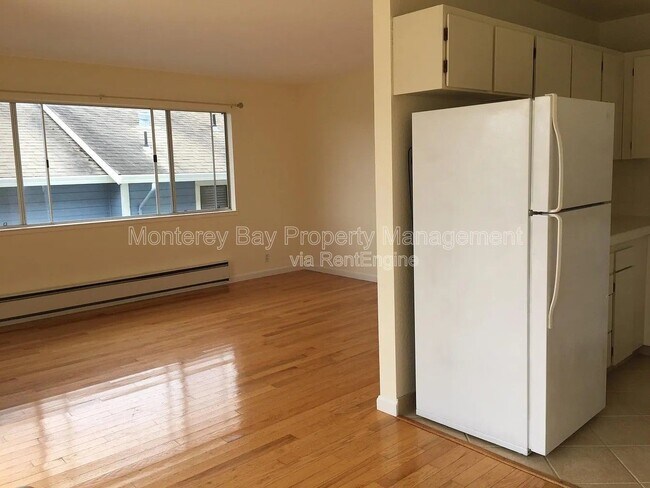 Foto del edificio - 900 Belden St