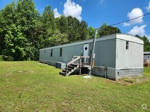 Building Photo - 1020 Aaron Ln