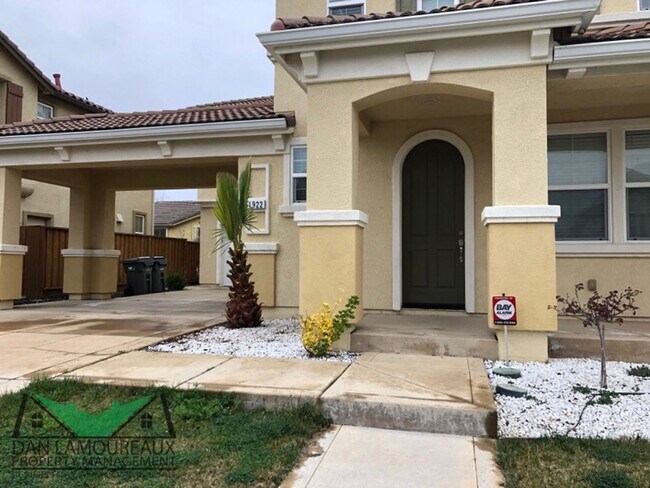 Building Photo - 3 br, 2.5 bath House - 1922 Boyle Ct