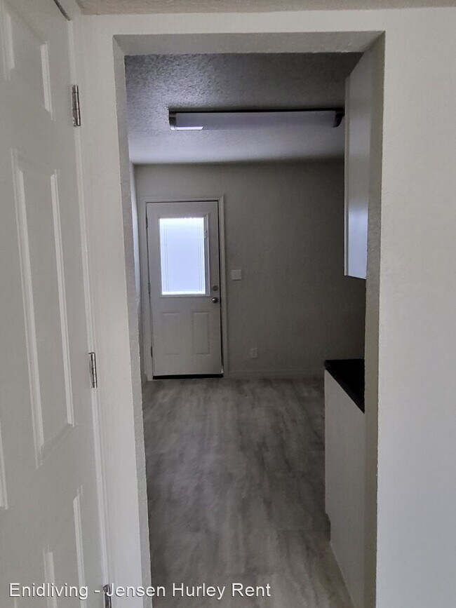 Building Photo - 2 br, 1 bath House - 1926 MOSHER DRIVE APT D