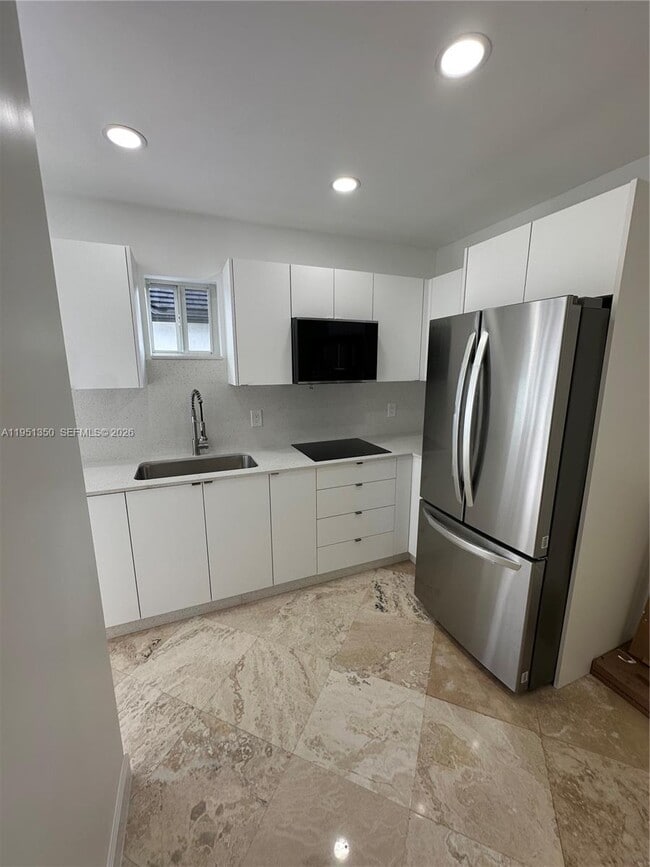 Building Photo - 10443 SW 129th Pl