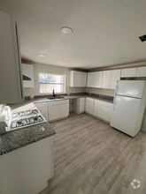 Building Photo - 241 Carnes Rd