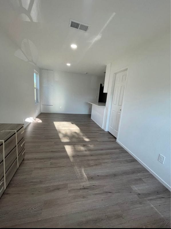 Foto del edificio - 45118 Parkview Ln