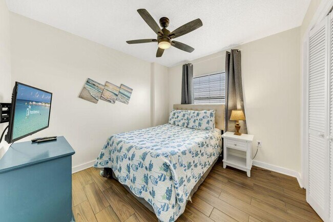 Foto del edificio - 24522 Perdido Beach Blvd