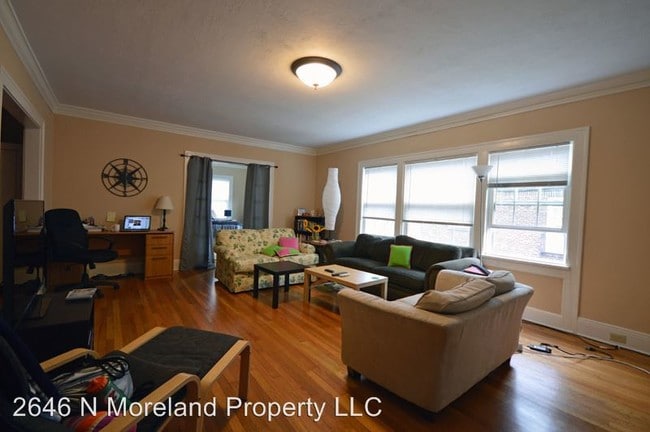 Building Photo - 3 br, 2 bath Apartment - 2646 N Moreland Blvd