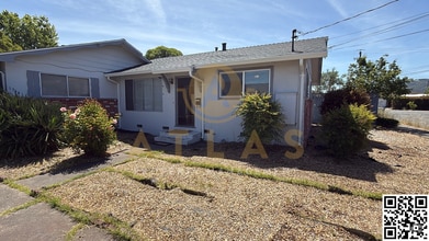 Building Photo - 1542 Camden Ct