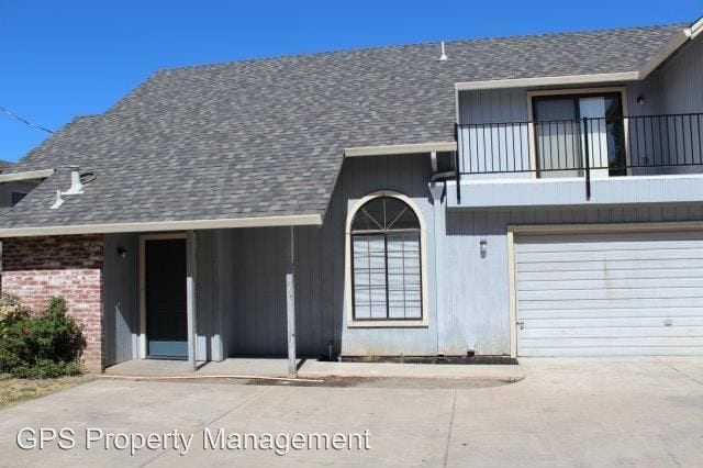 Building Photo - 3 br, 2.5 bath House - 215 W. Lockeford St
